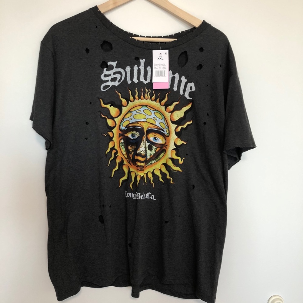 Sublime distressed tee